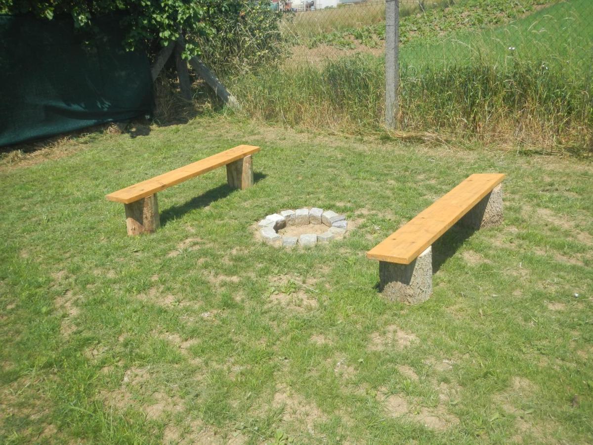 Cyklo ubytování a vinný sklep Žádovice Esterno foto